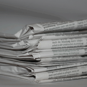 Zeitungsstapel